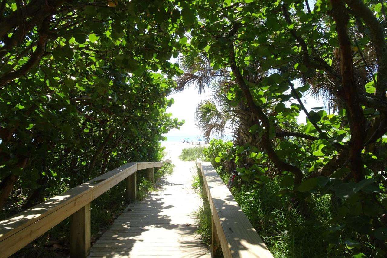 Cozy Canaveral Beach Condo! Next To Nasa Launch Site เคปคานาเวอรัล ภายนอก รูปภาพ