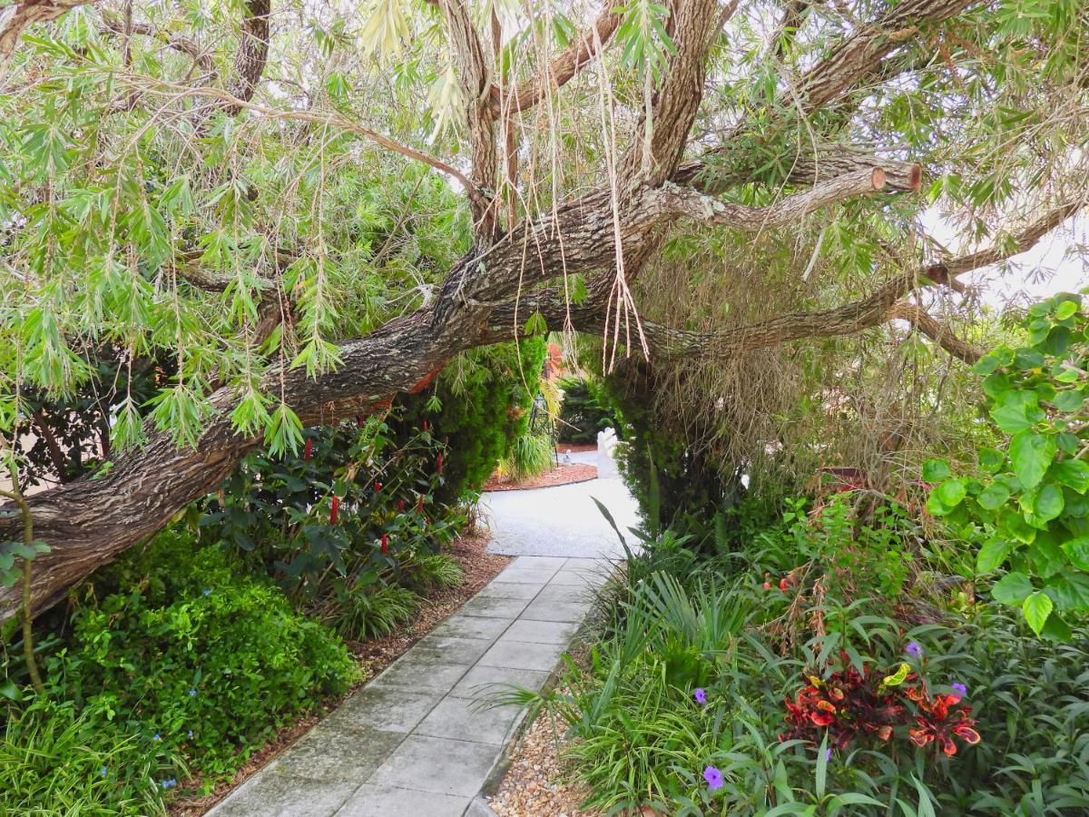 Cozy Canaveral Beach Condo! Next To Nasa Launch Site เคปคานาเวอรัล ภายนอก รูปภาพ